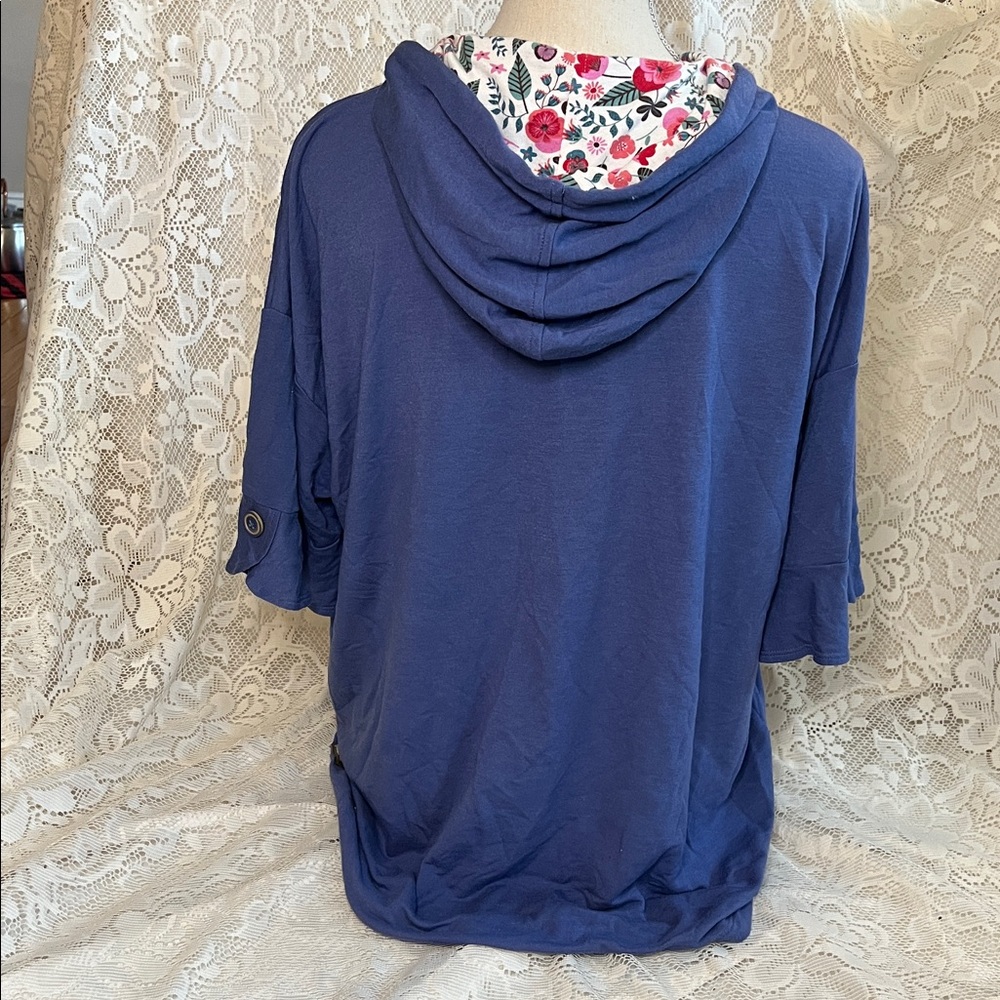 Matilda Jane Blue Hooded Top with Floral Details Women's Size Large - Picture 3 of 8